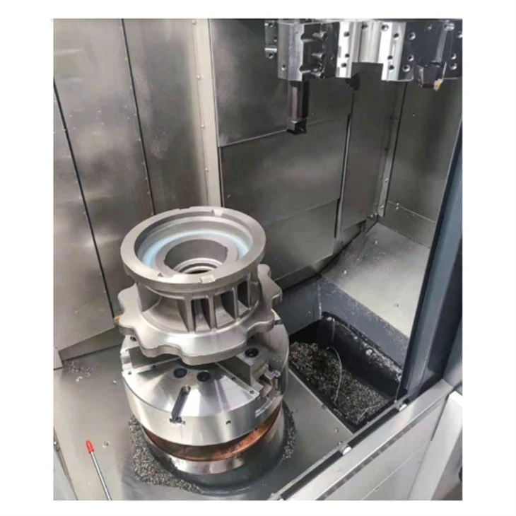 Turning cutting machine for truck brake drum clutch